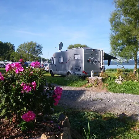 Kemp Jestrabi I. Campingplads
